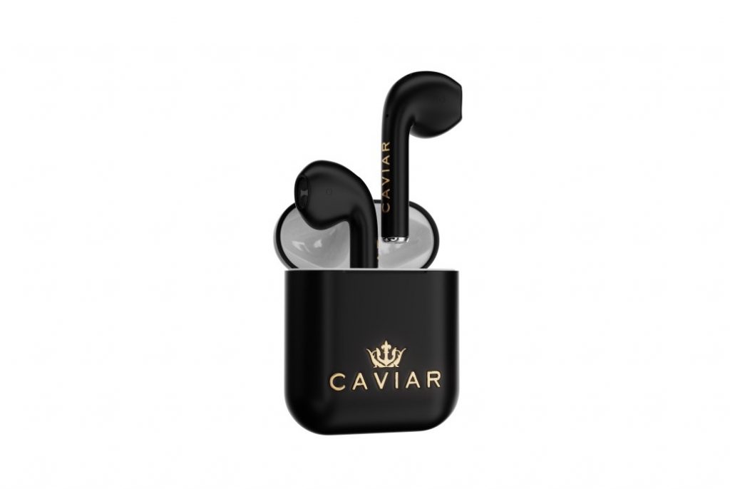 Los AirPods de la compañía Caviar