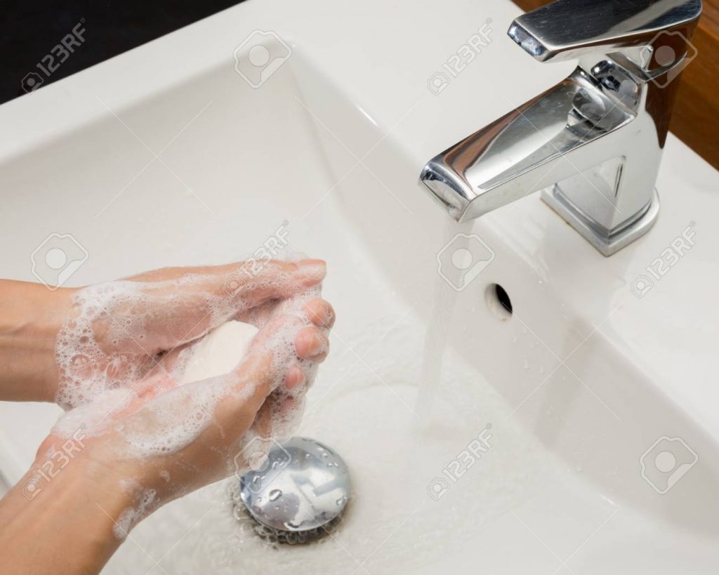 Los otros usos que deberías darle al agua de cocer pasta