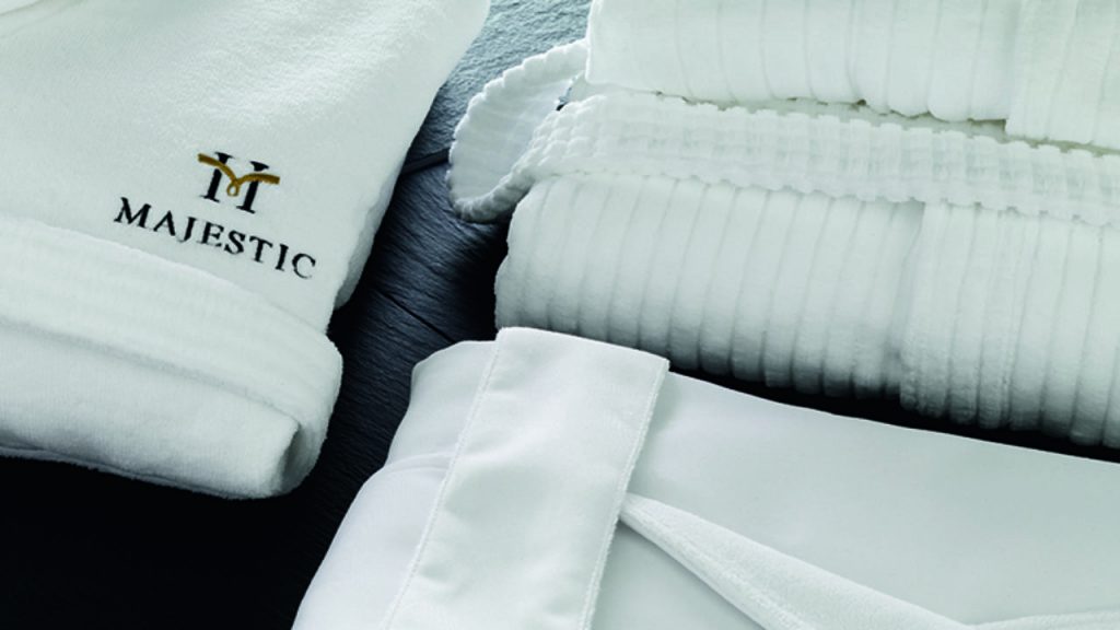 Cada cuánto tiempo se debe lavar el albornoz y toallas de baño