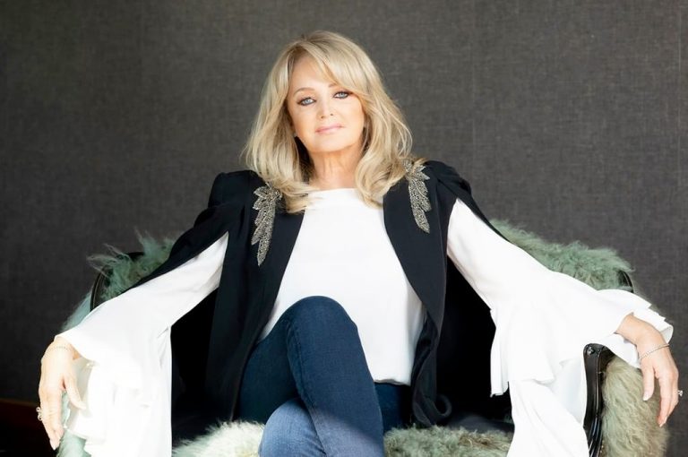 Bonnie Tyler regresa con 'When the Lights Go Down'