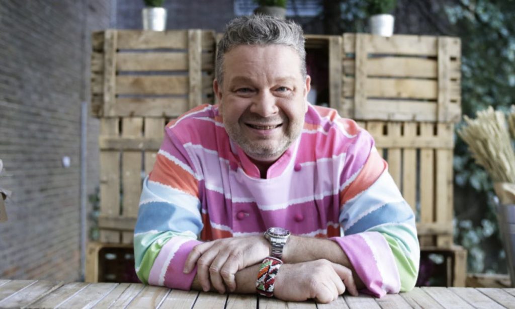 Las fotos (y los trucos) que explican el cambio físico de Chicote