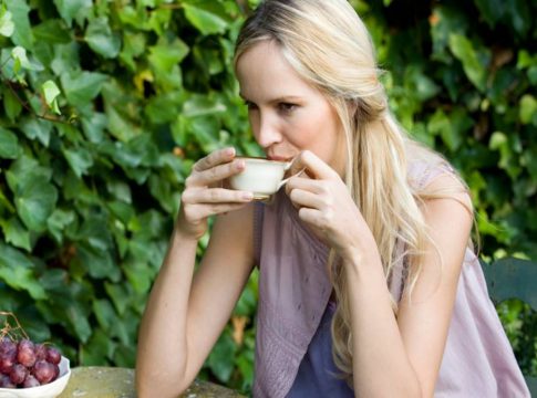 Cómo acabar con la tos con remedios caseros