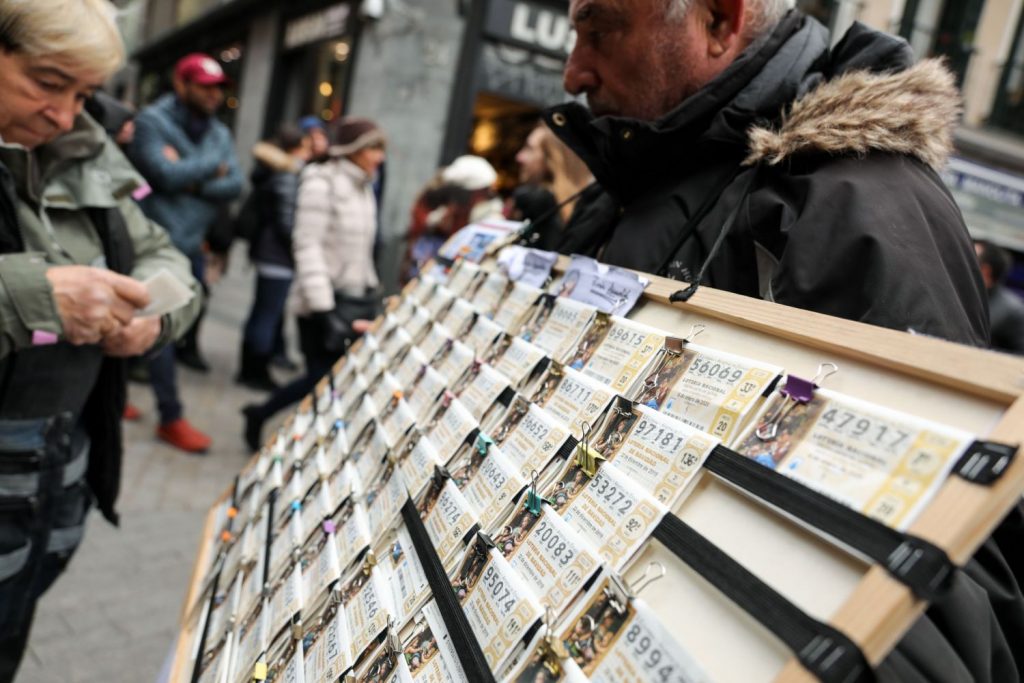 Compartir un décimo de la Lotería del Niño