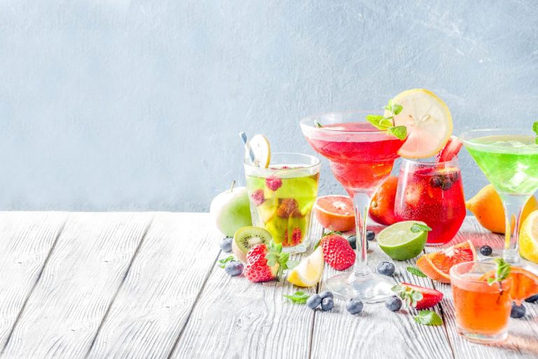 Cómo hacer un champán de frutas sin alcohol
