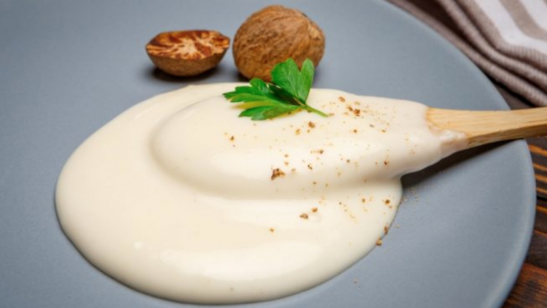 Cómo hacer una bechamel ligera para gratinar