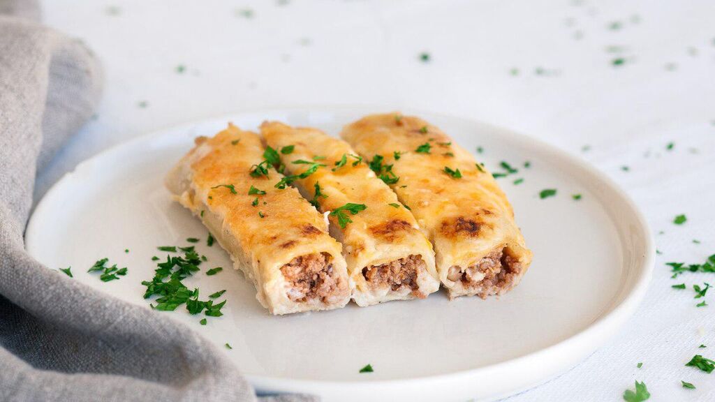 Canelones con bechamel suave