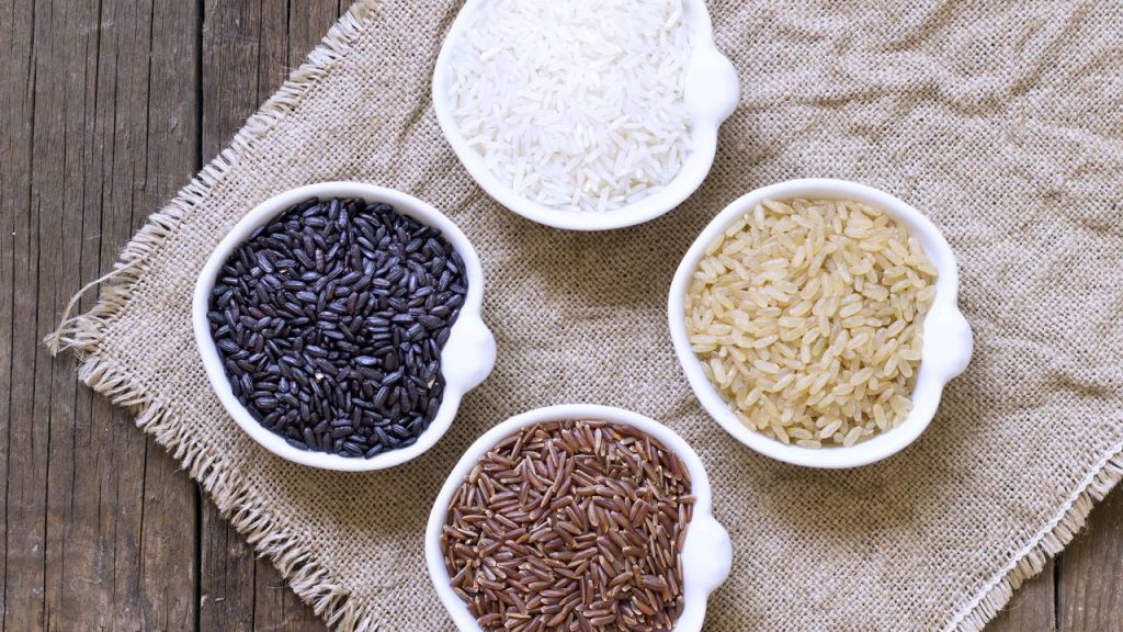 Cómo preparar el arroz al estilo árabe 4 Según por su color, aroma y tacto