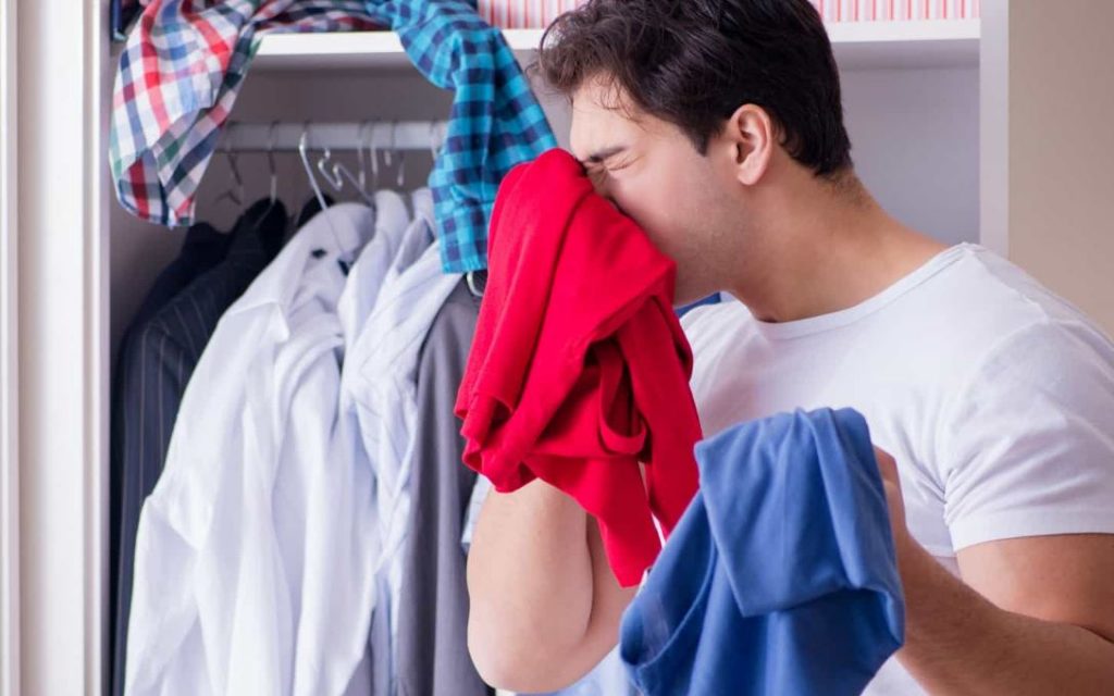 Eliminar el olor a tabaco utilizando lavadora