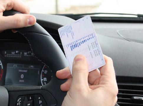 Cómo sacarse el carnet de conducir de coche Cómo sacarse el carnet de conducir de coche