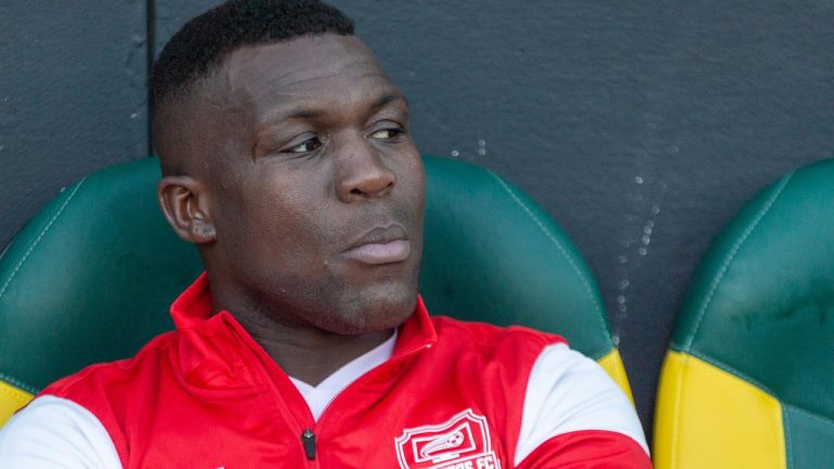 De un gran estreno en el Madrid a estar arruinado: el calvario de Drenthe