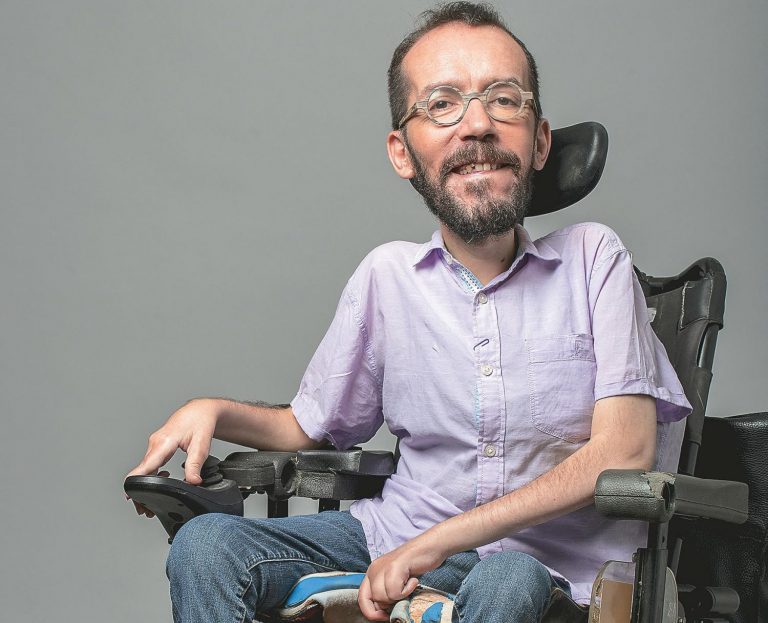 Echenique apuesta por una república plurinacional