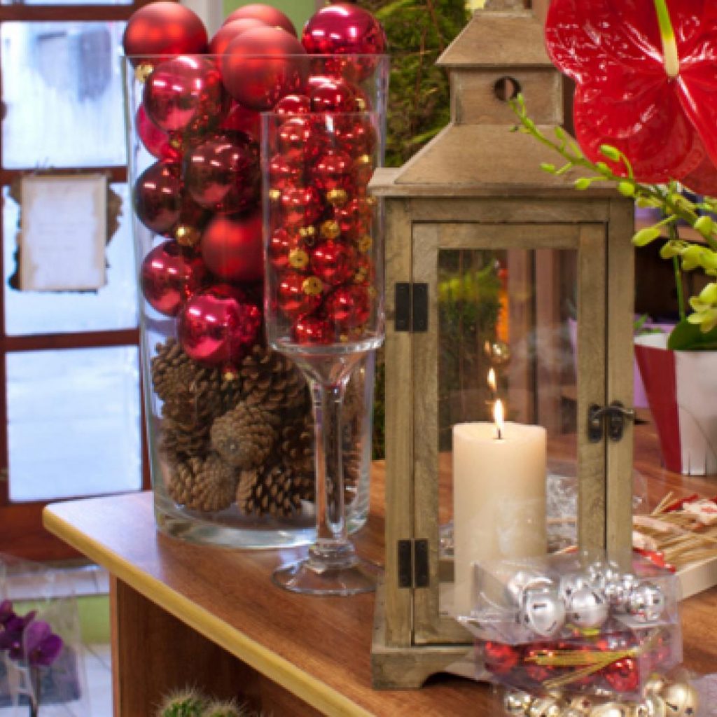 Cómo crear jarrones navideños 4 Jarrones y decoración