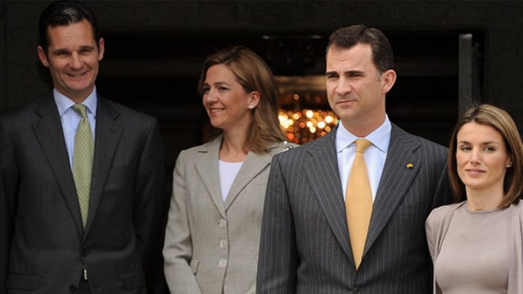 Otras de sus manías controladora