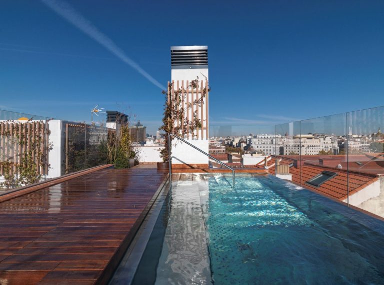 Vivir en una obra de arte: Montalbán 11, el nuevo icono de Madrid