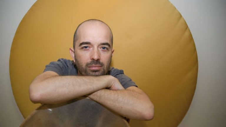 El chico más guapo de la televisión española que hoy se hace llamar maestro espiritual: el giro de Mariano Alameda