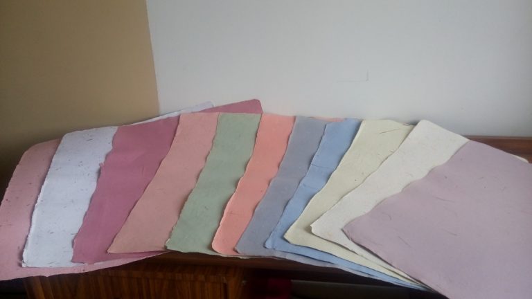 Cómo hacer papel reciclado en tu casa