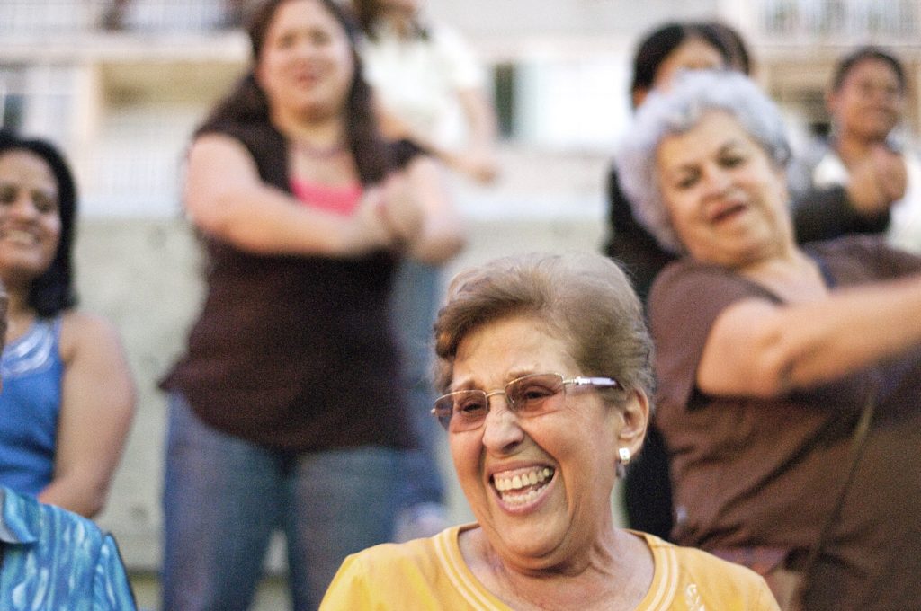 Beneficios físicos de la risa