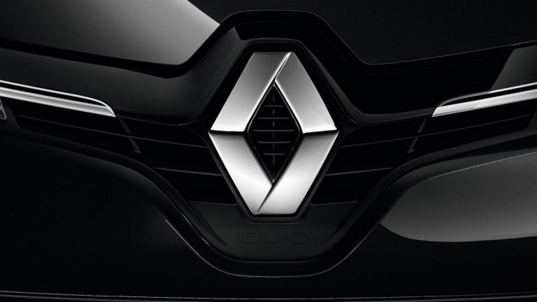 Sindicatos exigen a Renault aclarar el futuro de las plantas españolas