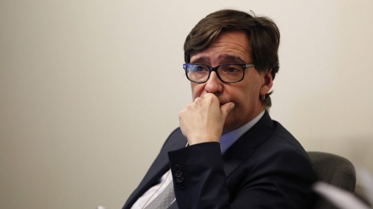 Illa afirma que se vacunará 