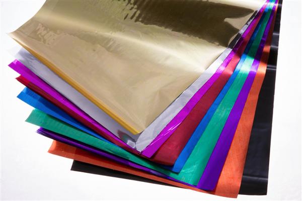 Papel metalizado para hacer un espejo