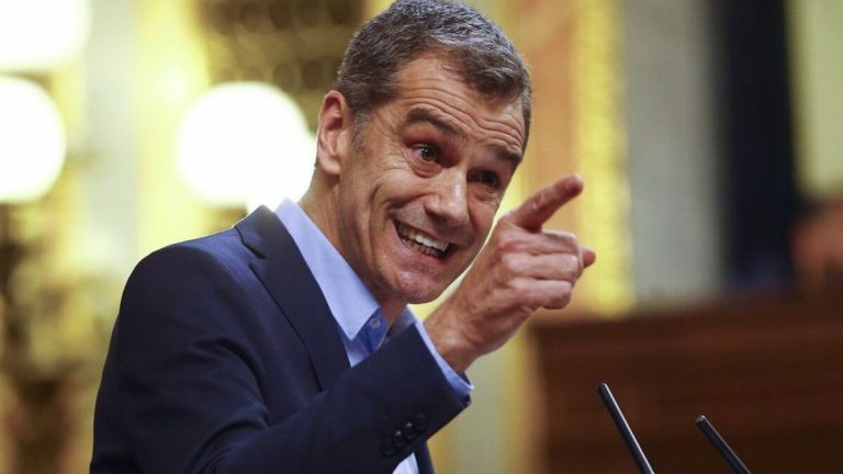 Cantó (Cs) defiende que Ayuso está 