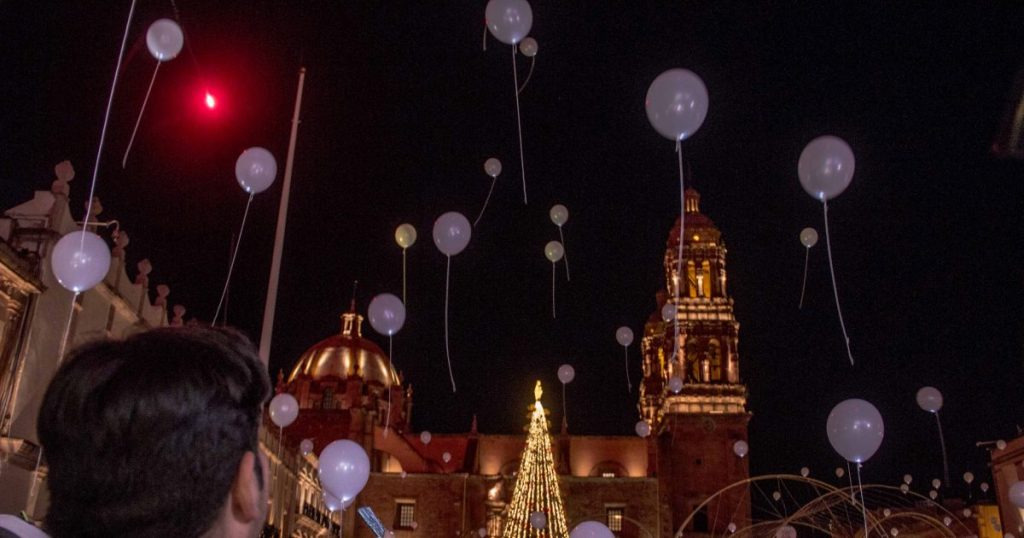 Un llamado a la conciencia globo de helio