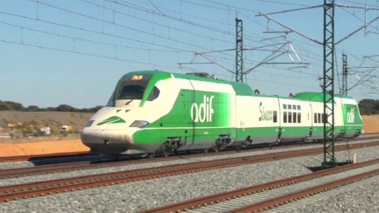 Adif disminuye un 26% sus ingresos este año por la crisis del Covid-19