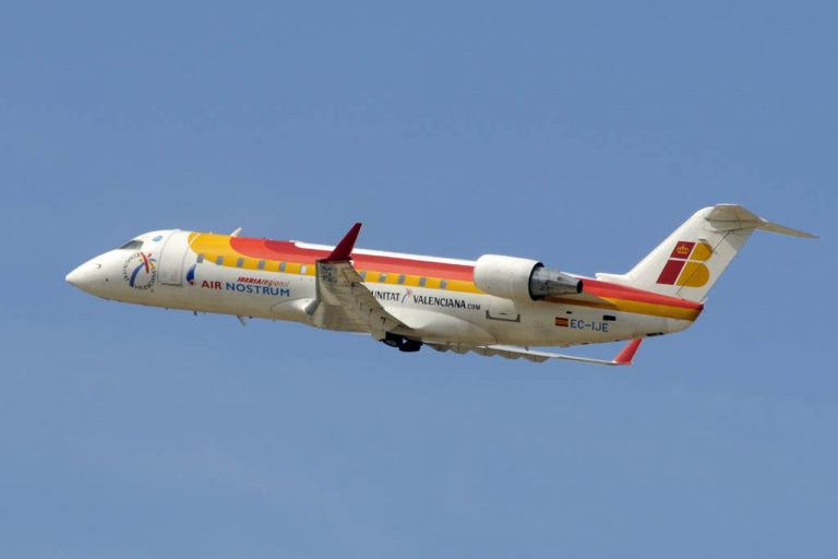 Air Nostrum programa vuelos especiales para Navidad