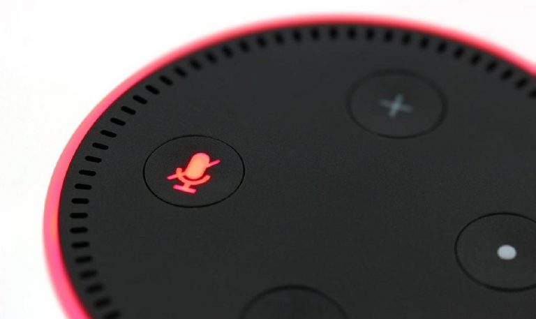 Alexa y los altavoces inteligentes, el regalo estrella