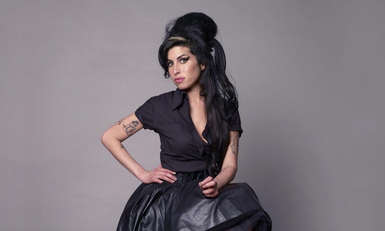 amy-winehouse Amy Winehouse 2020 The collection singles
