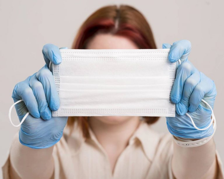 Andalucía registra 1.053 casos y 13 muertes, menor cifra desde el 1 de noviembre