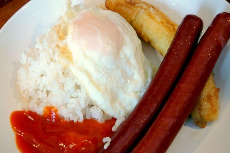 Cómo hacer un arroz a la cubana espectacular