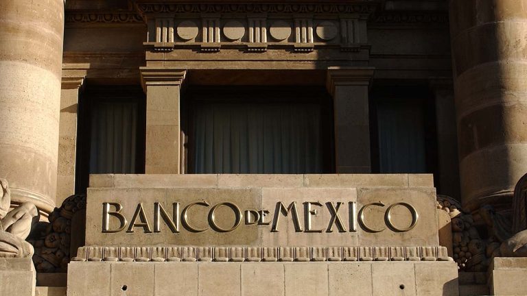El Banco de México critica la nueva ley sobre divisas aprobada por el Senado