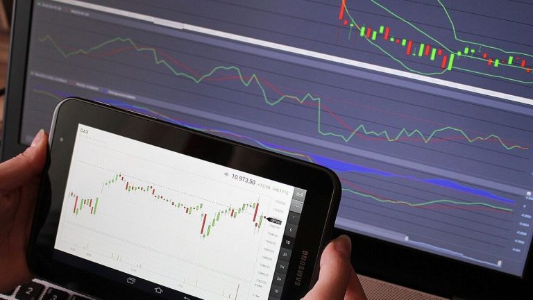 ¿Puedes Ganar Dinero Jugando? Conoce el Concepto Play-to-earn
