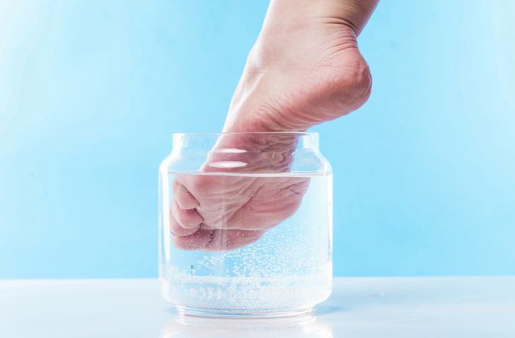 Estilo de vida y remedios caseros para durezas y callos