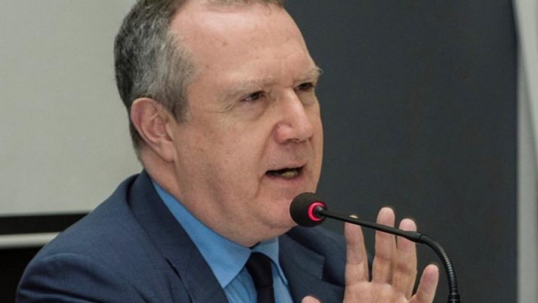 Expertos piden más implicación europea en Ceuta y Melilla