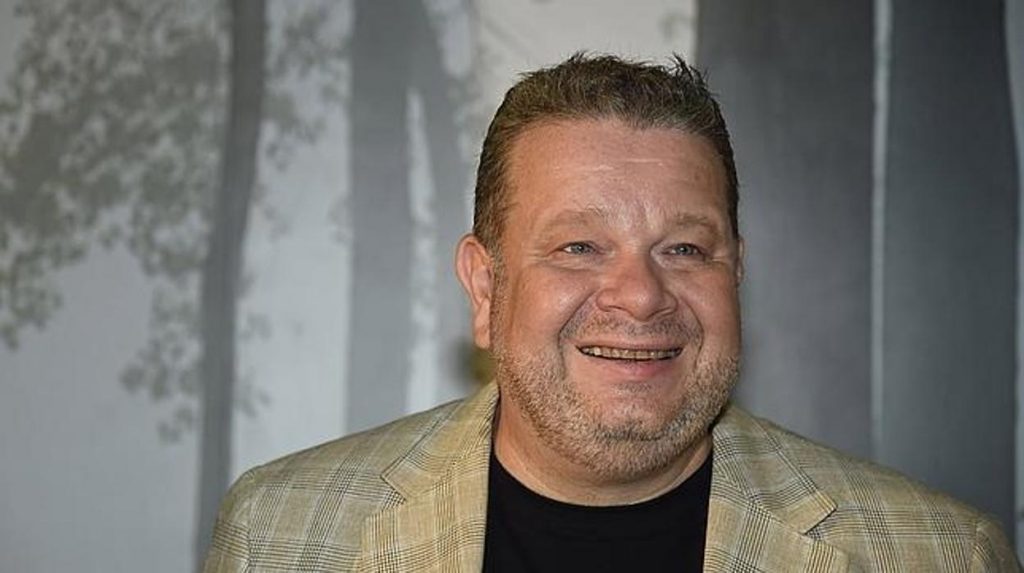 Las fotos (y los trucos) que explican el cambio físico de Chicote