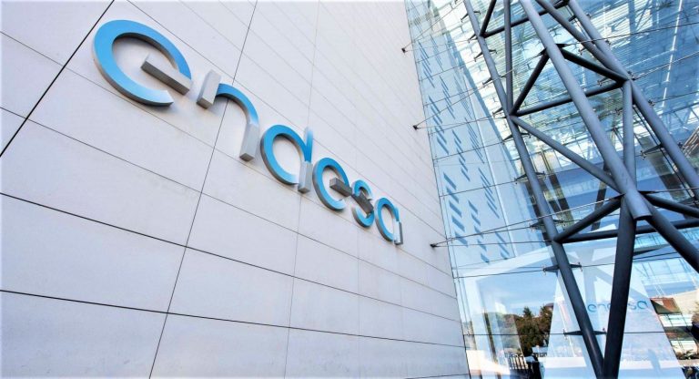 Endesa invierte 125 millones en la contrucción de 4 plantas fotovoltaicas