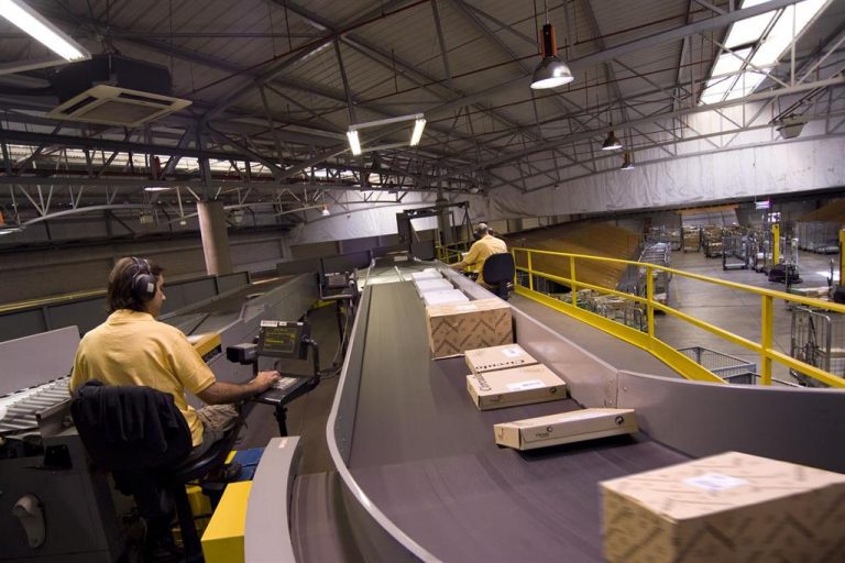 Correos tramitó el 9 de diciembre más de dos millones de envíos