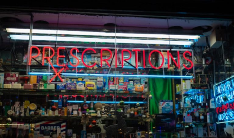 Cosméticos en farmacias: recursos esenciales para velar por el bienestar