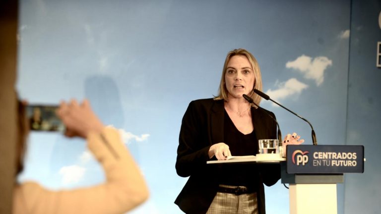 PP exige que se identifique a los autores de la quema de la bandera española en Galdakao