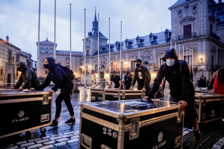 Grande-Marlaska: Guardia Civil ha evitado la salida  del 41% de las pateras