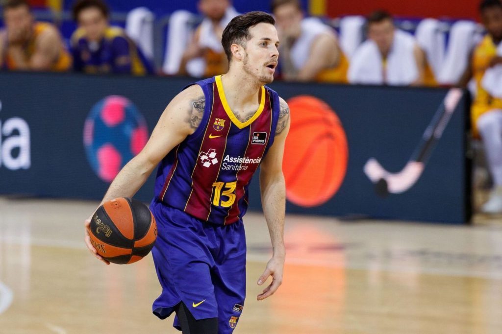 Su club le deja tirado: el Barça prohíbe a Heurtel subirse al avión 2 h2