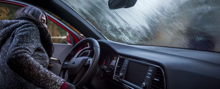 Mantener la distancia de seguridad y revisar los neumáticos, consejos para el invierno