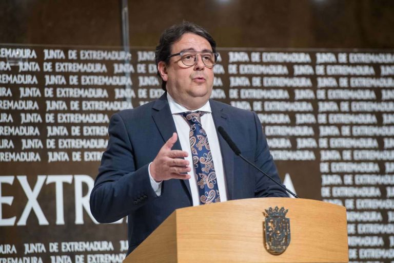 Extremadura subraya que si empeoran los datos la Junta endurecerá medidas
