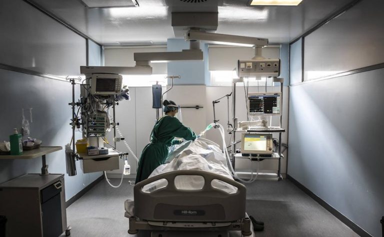 La Rioja notifica 6 nuevos fallecidos, aumenta ligeramente presión asistencial