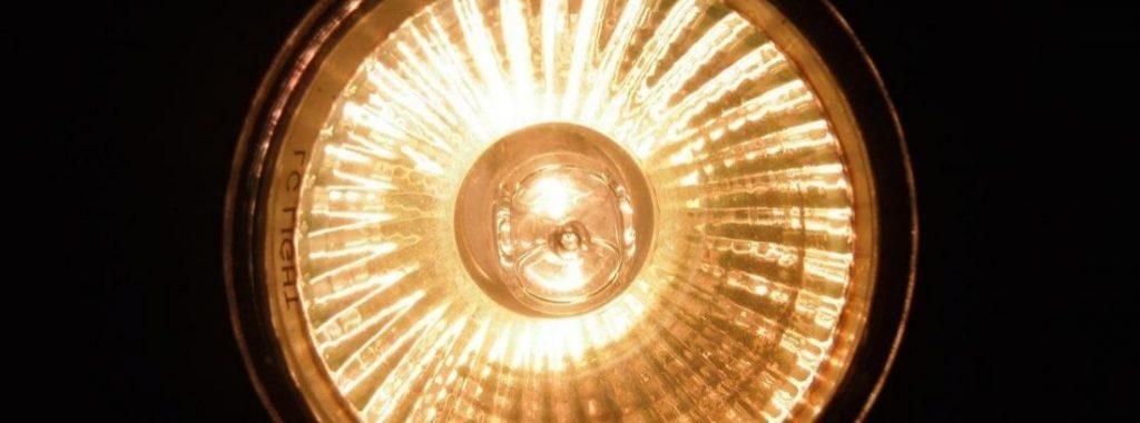 Limpiar lámparas halógenas