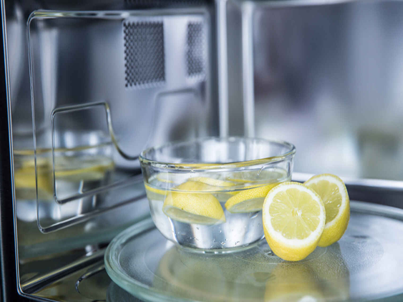 quitar el olor a quemado con limon