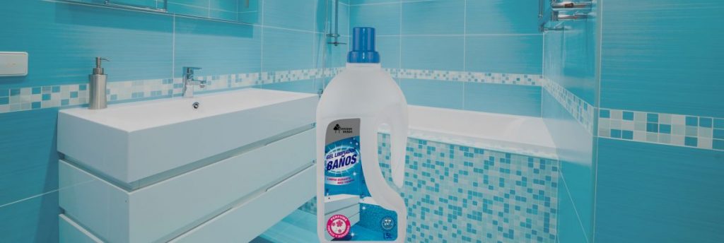 Limpiadores de baño: estos son los peores productos según la OCU