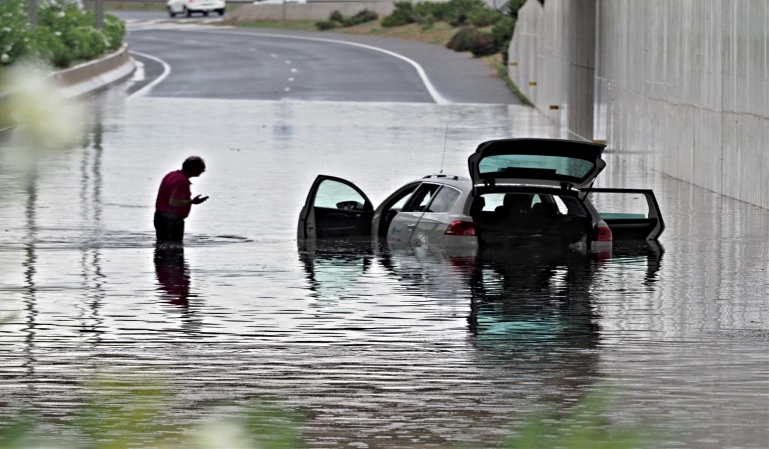 Cómo actuar ante una lluvia torrencial 1 Cómo actuar ante una riada por lluvia torrencial